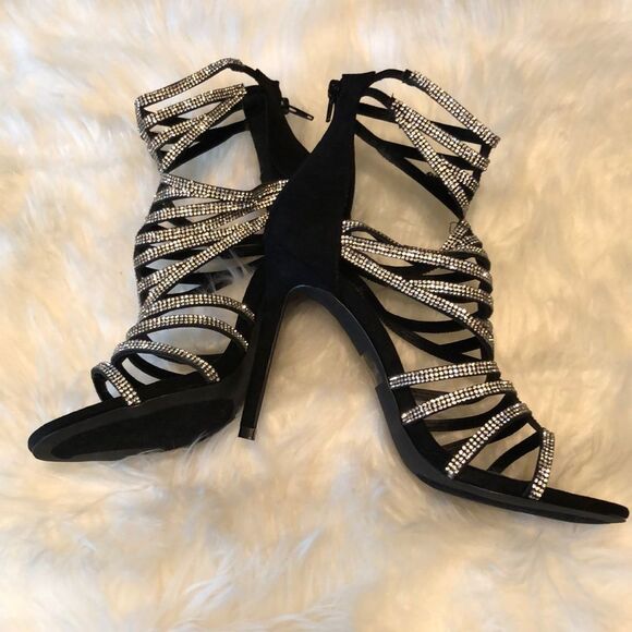 Olivia Ferguson Spike Heels Rhinestone Straps 10 - Picture 14 of 16